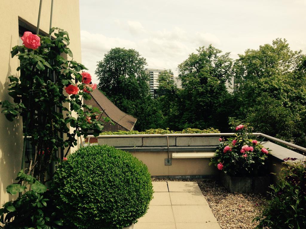 Avliving City Flat Basel With Roof Garden Extérieur photo